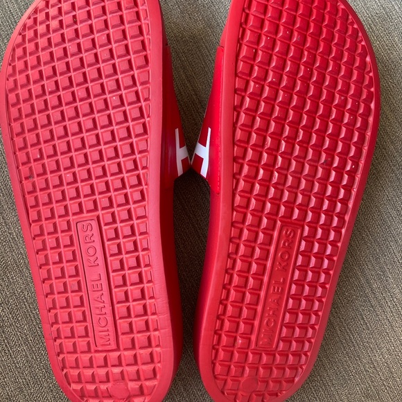 Michael Kors sandals - Picture 2 of 4